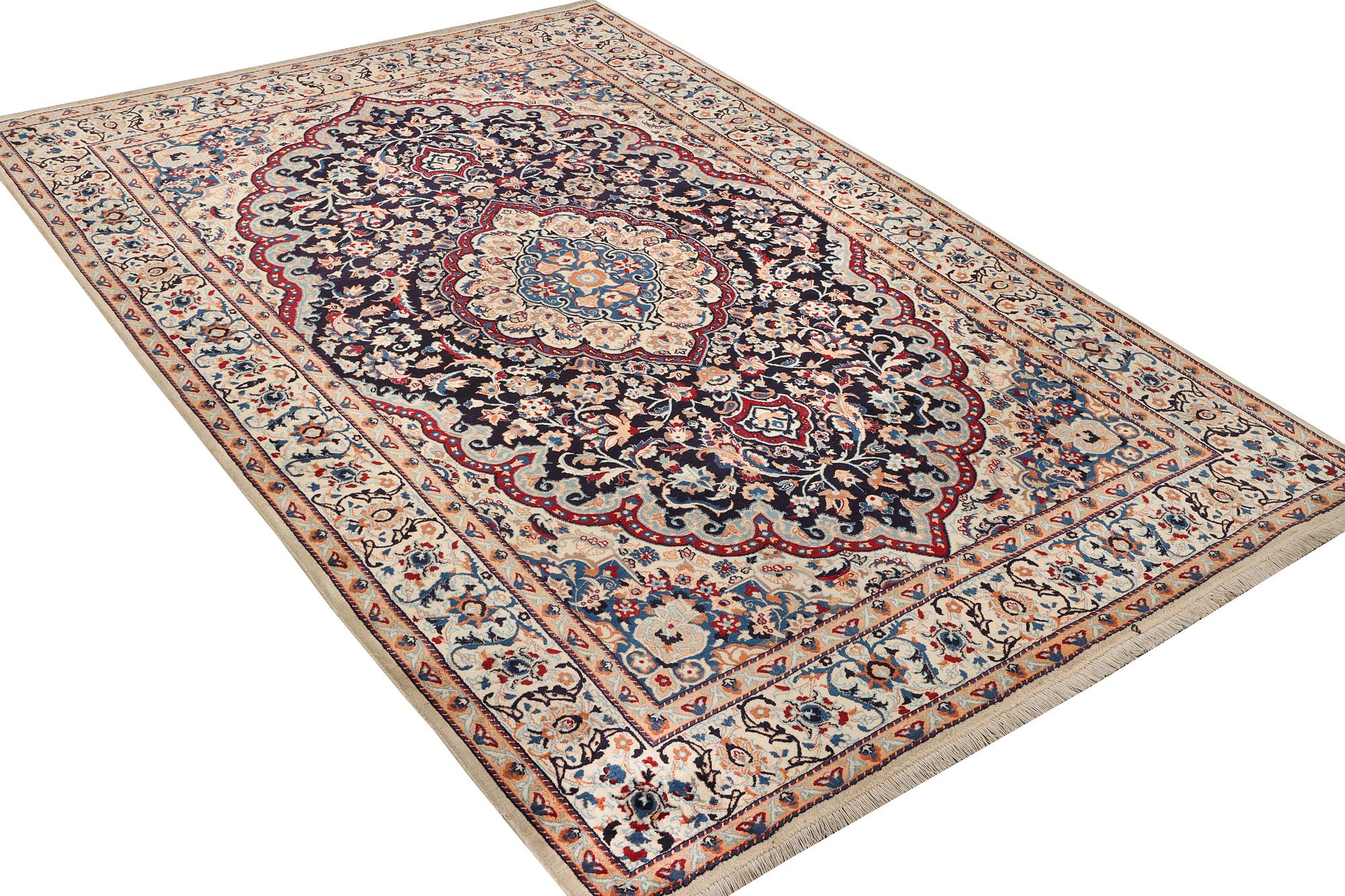 Matta, Nain, part silk, ca 302 x 204 cm.