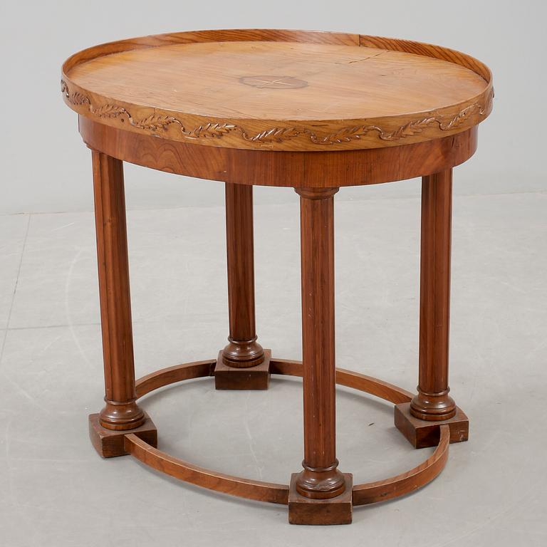 SALONGSBORD, empire, 1800-talets första hälft.