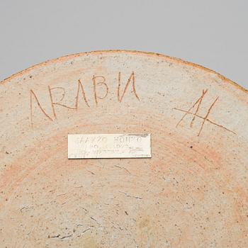 ANNIKKI HOVISAARI, A CERAMIC BOWL. Signed AH Arabia.