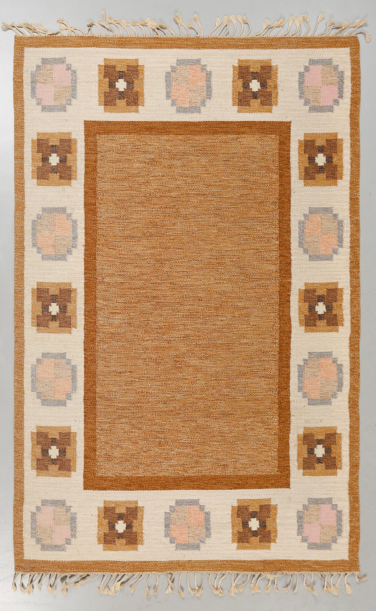 MATTA, rölakan, Ingegerd Silow, monogramsignerad, 1900-talets andra hälft, 230 x 170 cm.