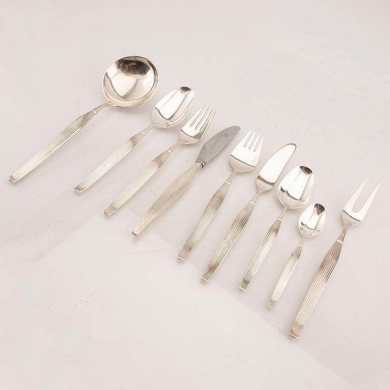 An 89 pcs of EPNS "Savoy" cutlery mark of Henning Seidelin Denmark mid 1900s.