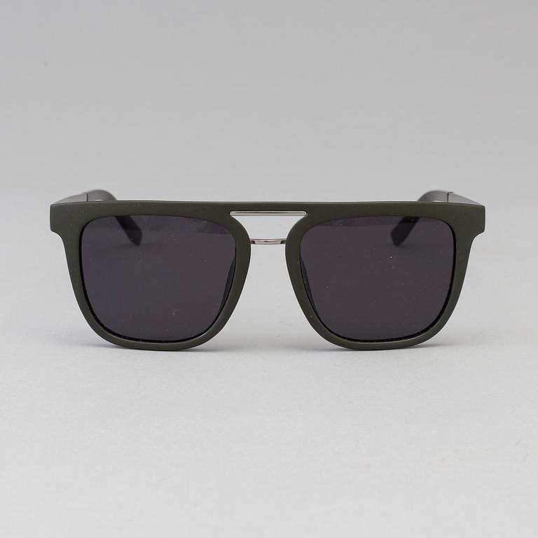 SUNGLASSES, Salvatore Ferragamo.
