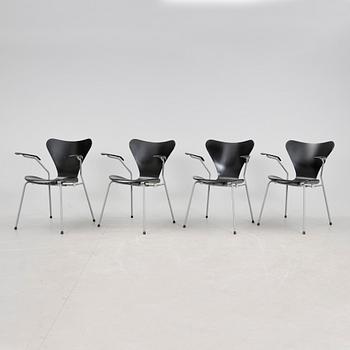 KARMSTOLAR, 4 st, "Sjuan", Arne Jacobsen för Fritz Hansen, formgiven 1955.