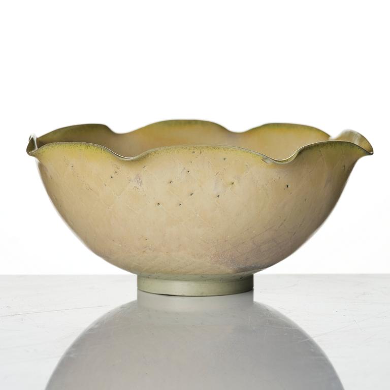 Wilhelm Kåge, two stoneware bowls, Gustavsberg Studio 1945.