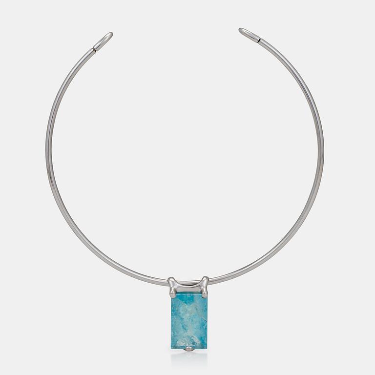 A circa 26.00ct aquamarine, Gavello Italy, necklace.