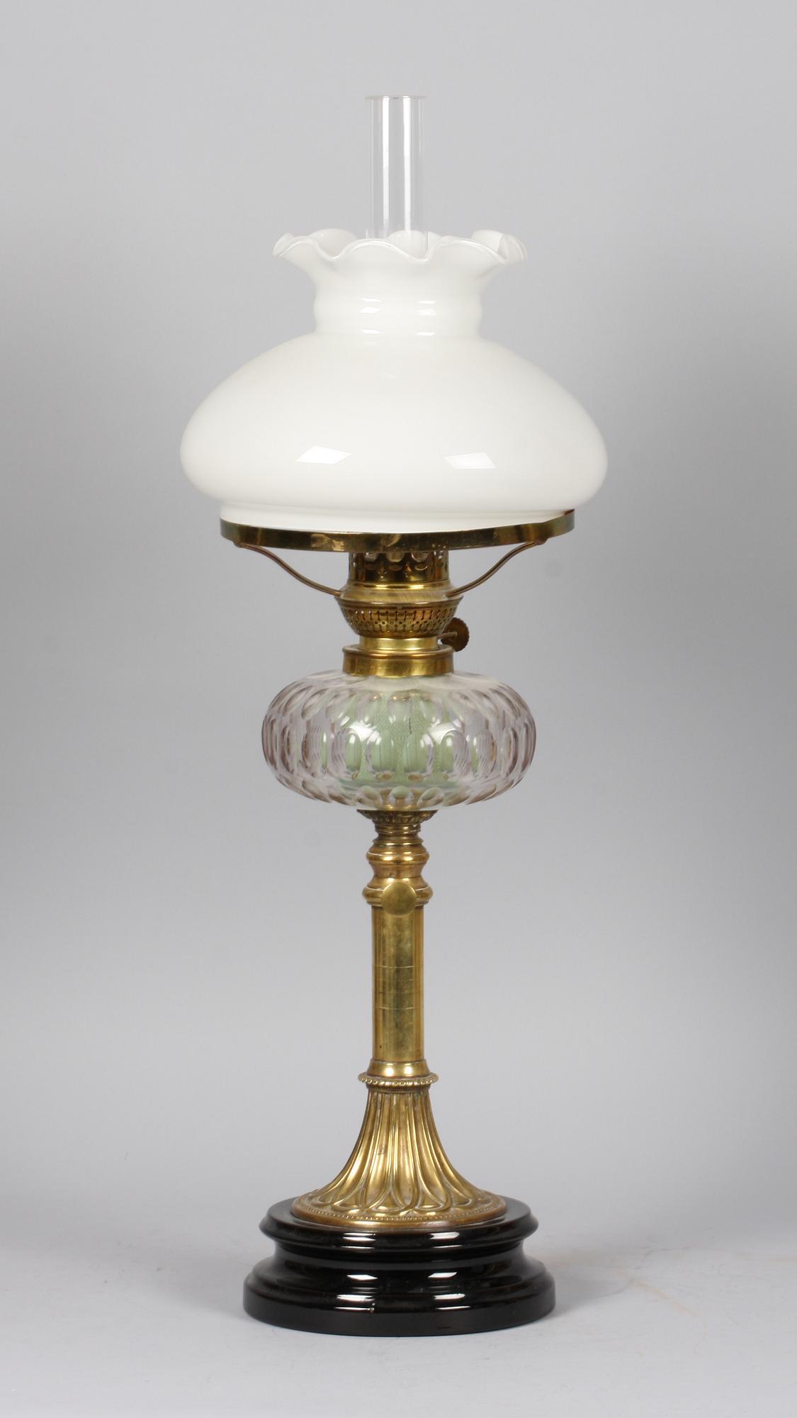 FOTOGENLAMPA, mässing och glas.