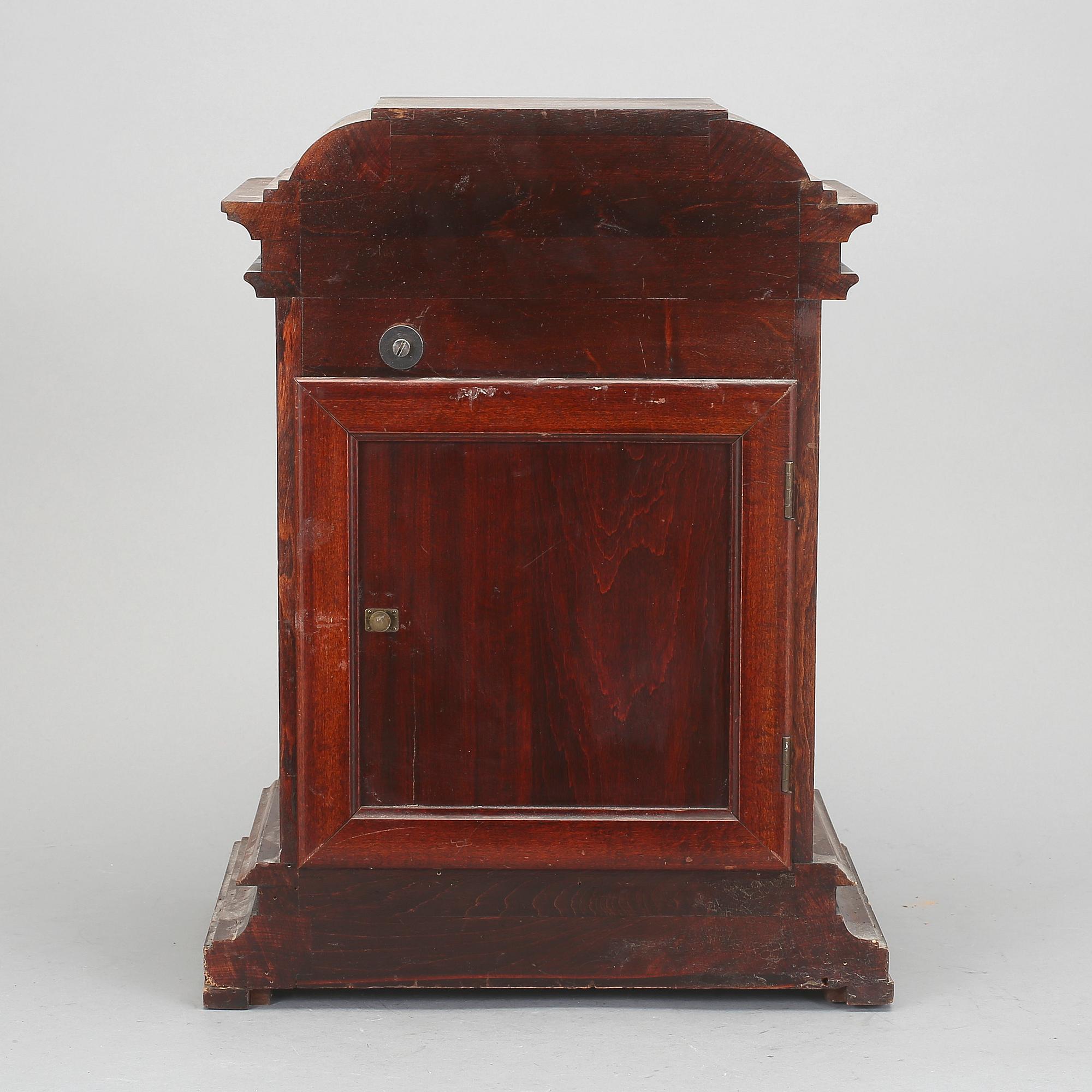 BORDSPENDYL, Chime silent, tidigt 1900-tal.