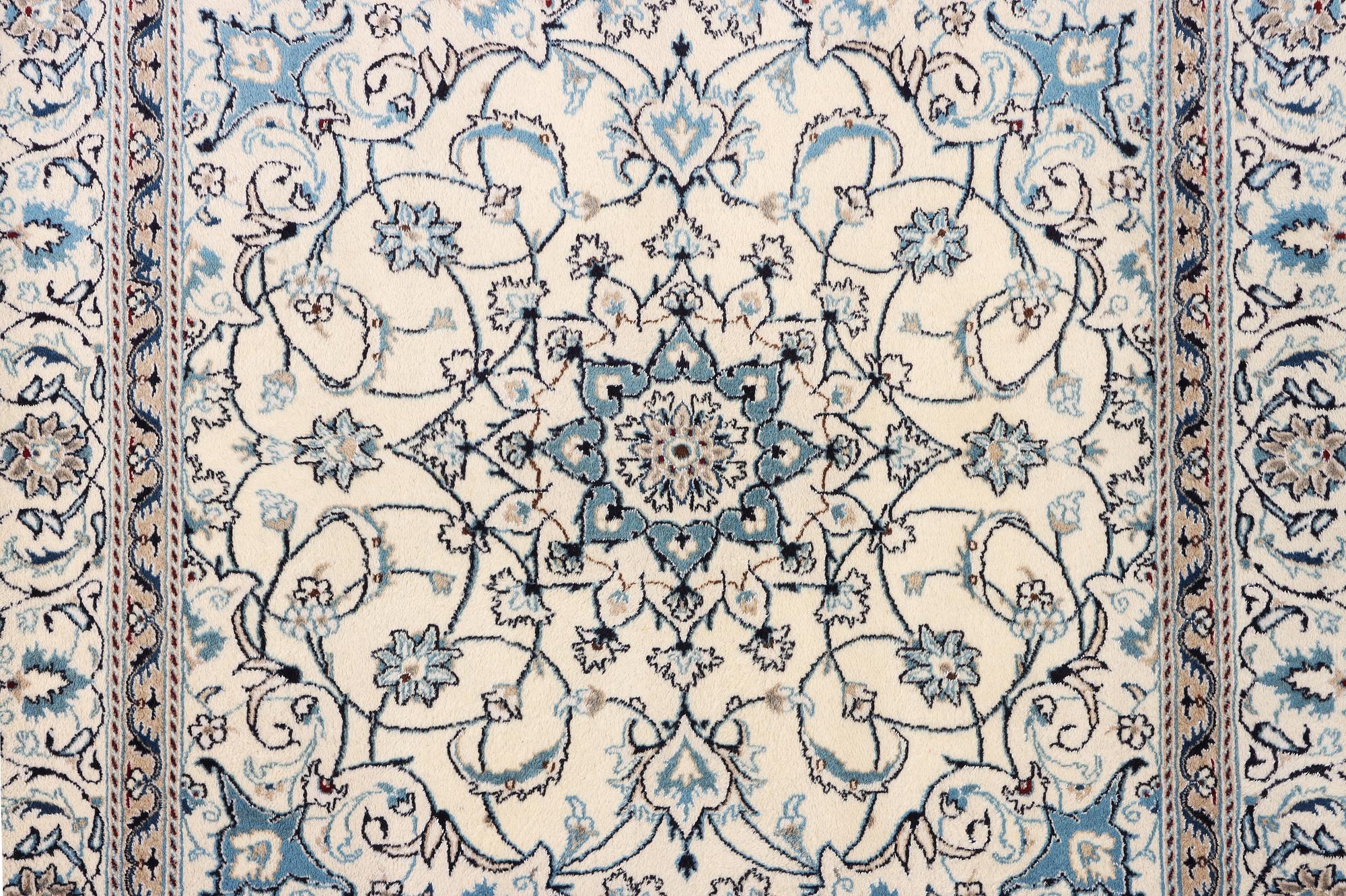 A Nain crug, part silk, c. 200 x 193 cm.