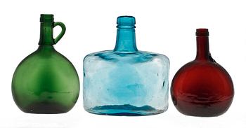 KARAFFER, 3 st, glas, 1800-tal.