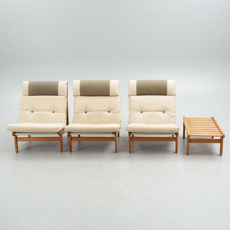 Berndt Pedersen, three "Kludestolen" lounge chairs with table, Denmark, 1970's.