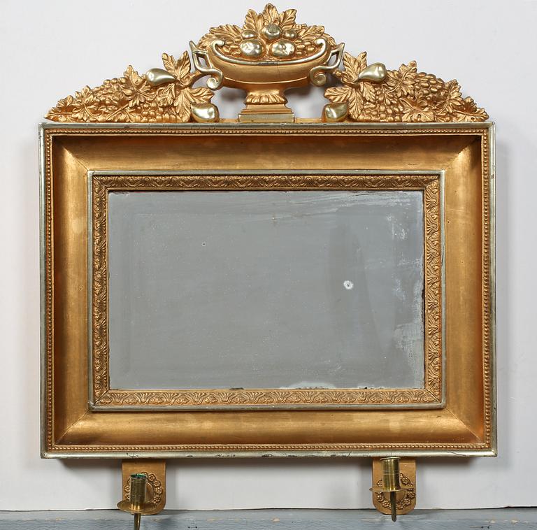 SPEGELLAMPETT, Västsverige, märkt med otydlig hallstämpel, Karl Johan, 1800-talets första hälft.