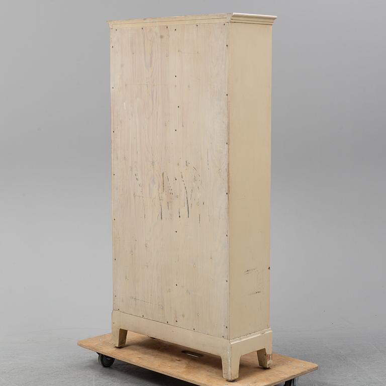 LÄKARSKÅP, 1900-talets mitt.