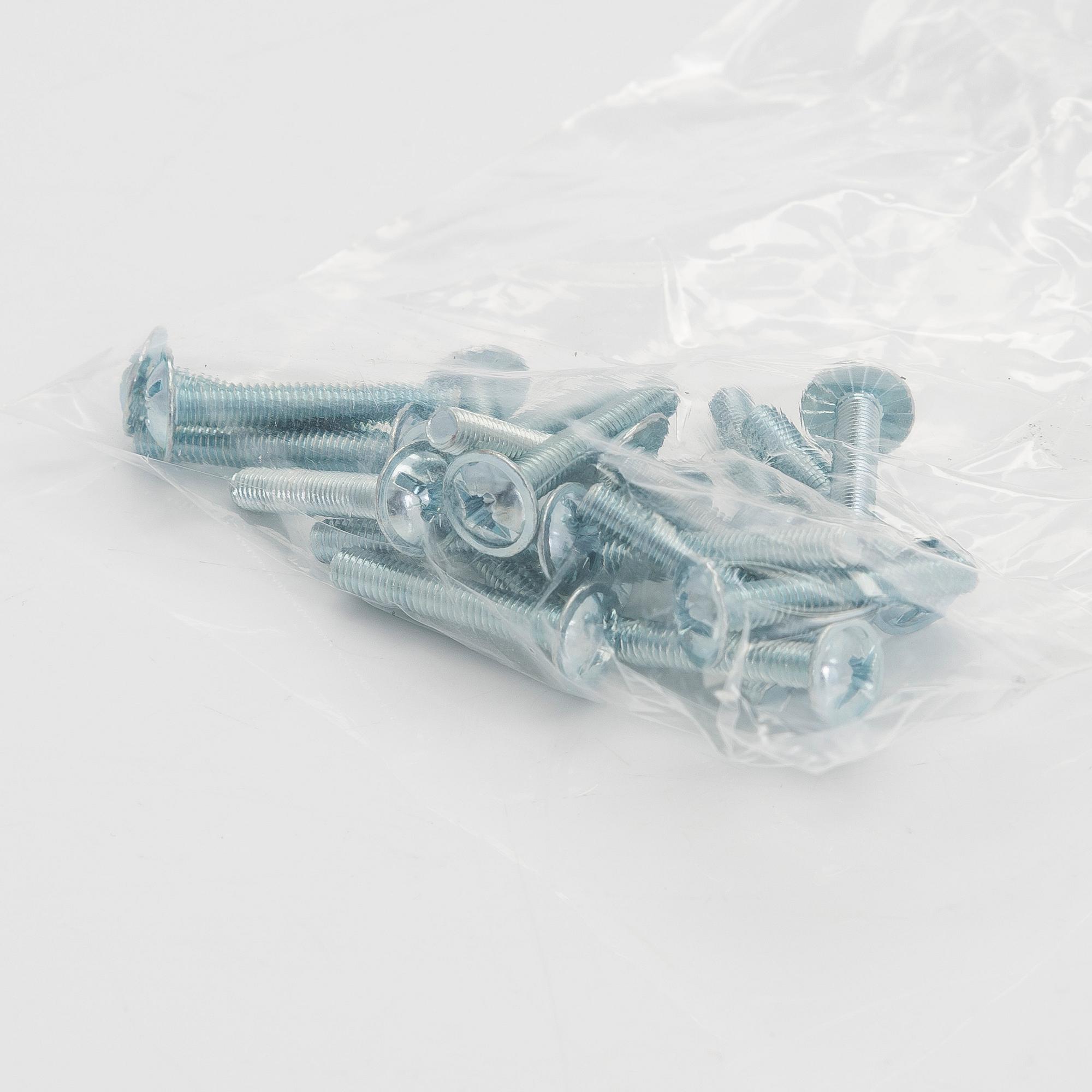 Eero Aarnio,  vetimiä, 20 kpl, Valli&Valli, Italia, 2007/08.