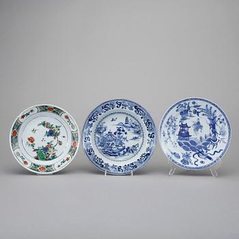 TALLRIKAR, 3 stycken, porslin, Kina, 1700-tal.