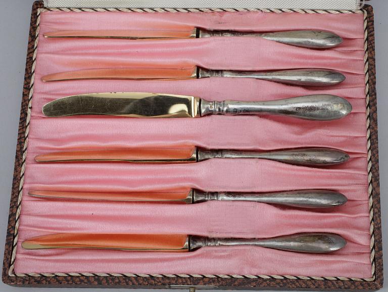 PARTI SILVER, ca 35 delar. Tot ca 430 g.