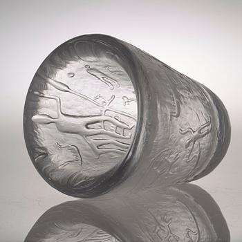 A Vicke Lindstrand glass vase, Kosta.