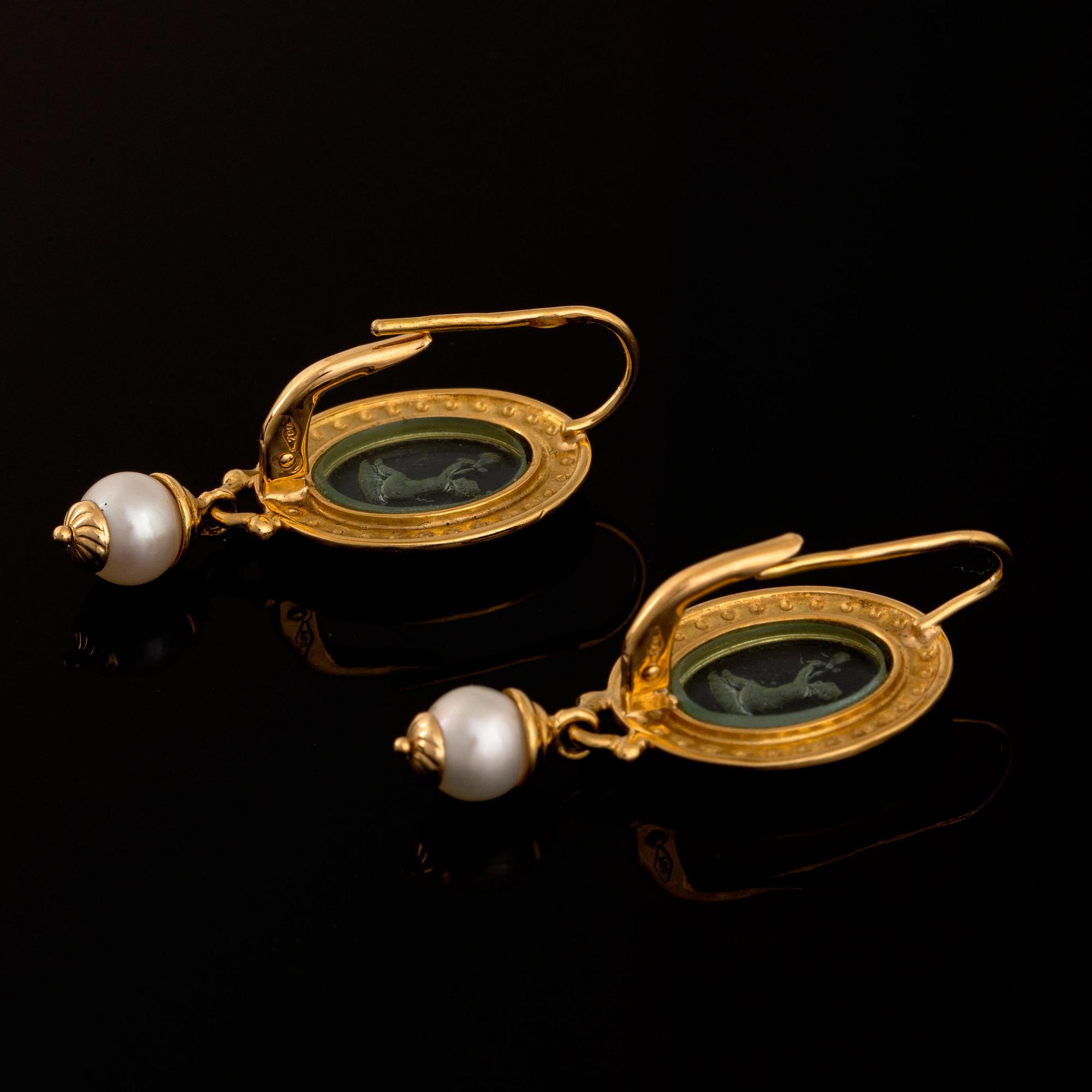 Tagliamonte earrings with intaglio and pearl.