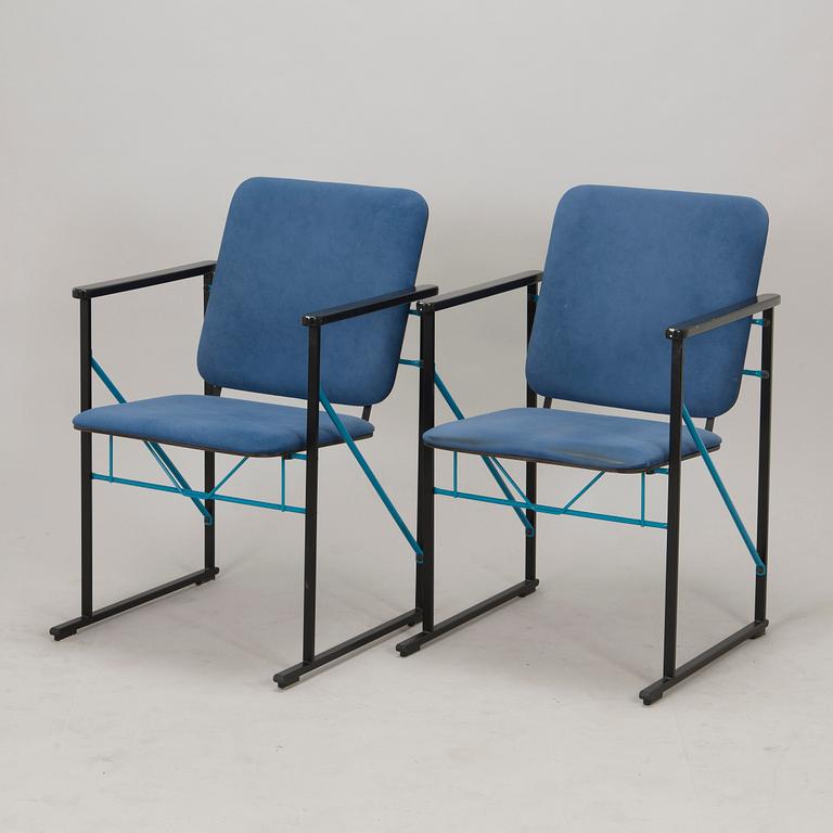 Yrjö Kukkapuro, nojatuoleja, 4 kpl, malli A-502, Avarte, 1900-luvun loppu.