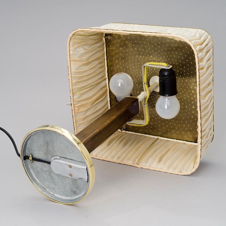 PAAVO TYNELL, table lamp model 5066, Taito Oy, the mid-1900s.