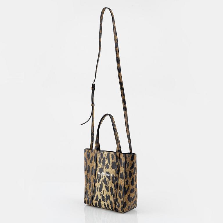 Balenciaga, väska, "Leopard print Everyday Tote".