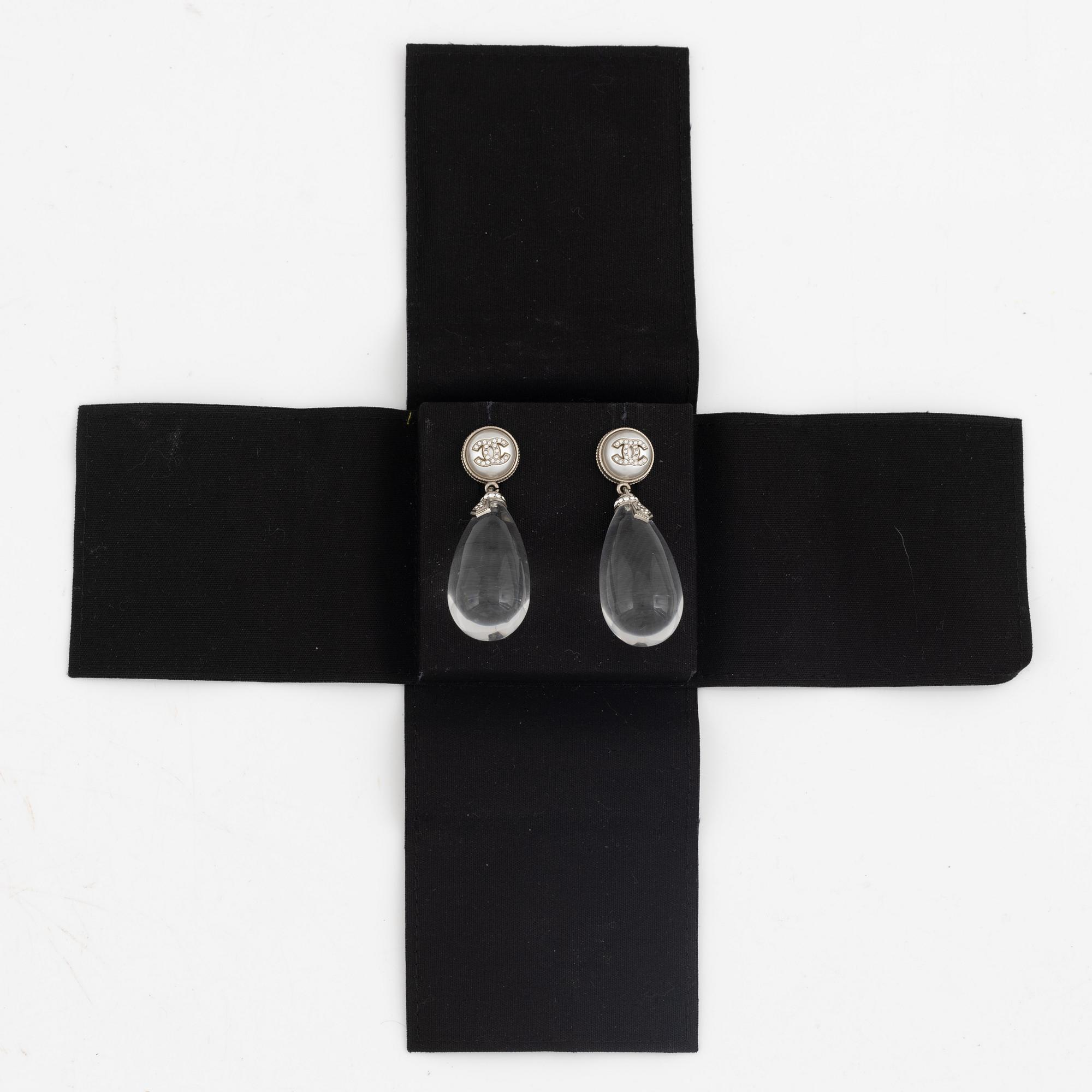 Chanel, earrings, 2018.