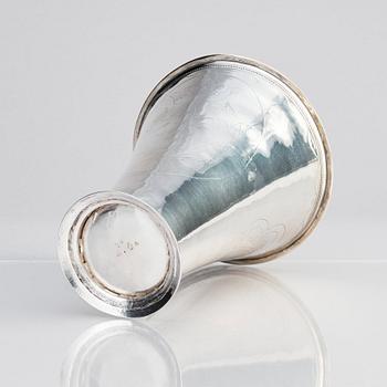 Johan Schröder, bägare, delvis förgyllt silver, Landskrona 1796.