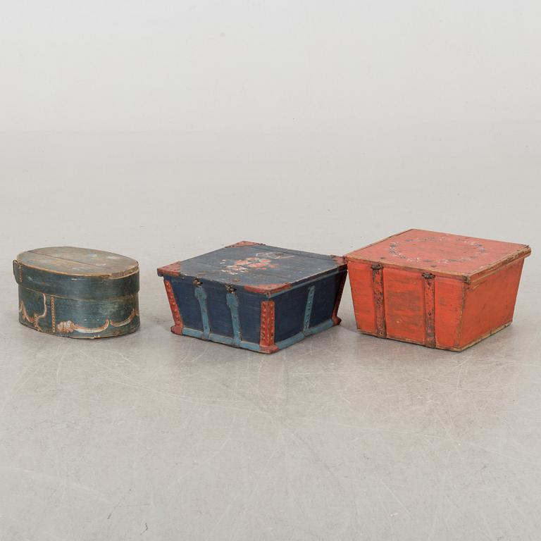 A set of three Swedish painted boxes 18/19th century.