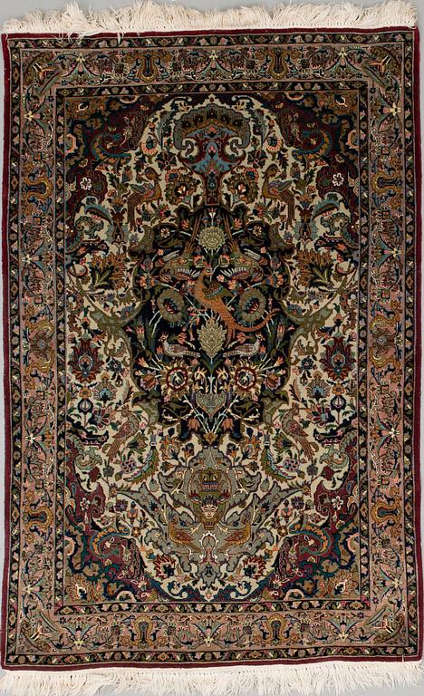 A CARPET, Ghom, old/semiantique, 100x154 cm.