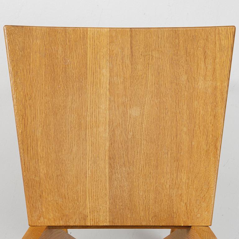 Nirvan Richter, ten chairs, Norrgavel.