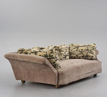 Josef Frank, soffa, "Liljevalchssoffan", Firma Svenskt Tenn, sannolikt 1940-tal.