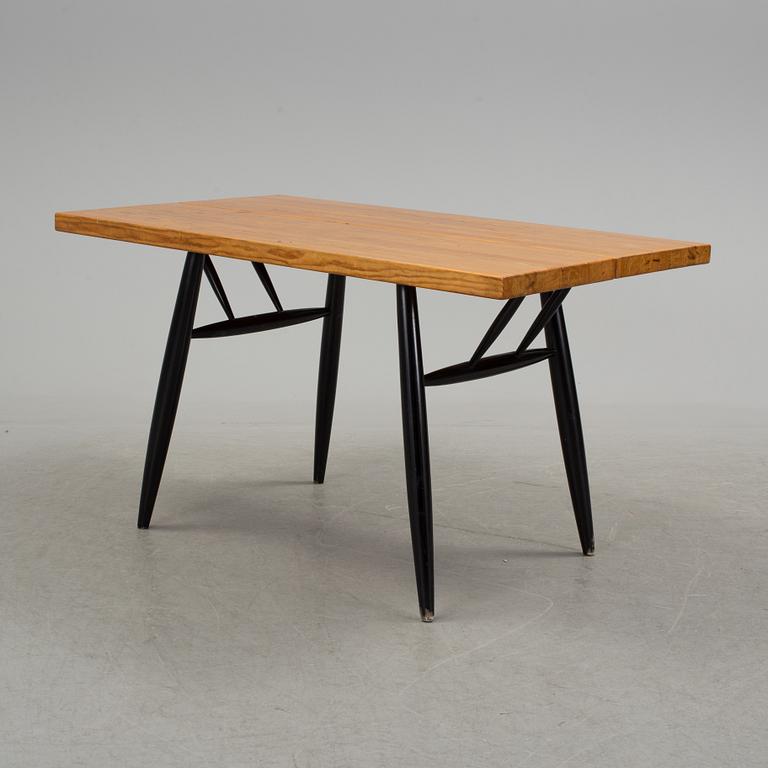 A Ilmari Tapiovaara "Pirkka" table from Laukaan Puu, 1950´s / 60´s.