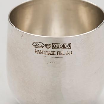 Tapio Wirkkala, A set of eight 'TW 469' silver beakers, Kultakeskus, Hämeenlinna 1978 and 1979.