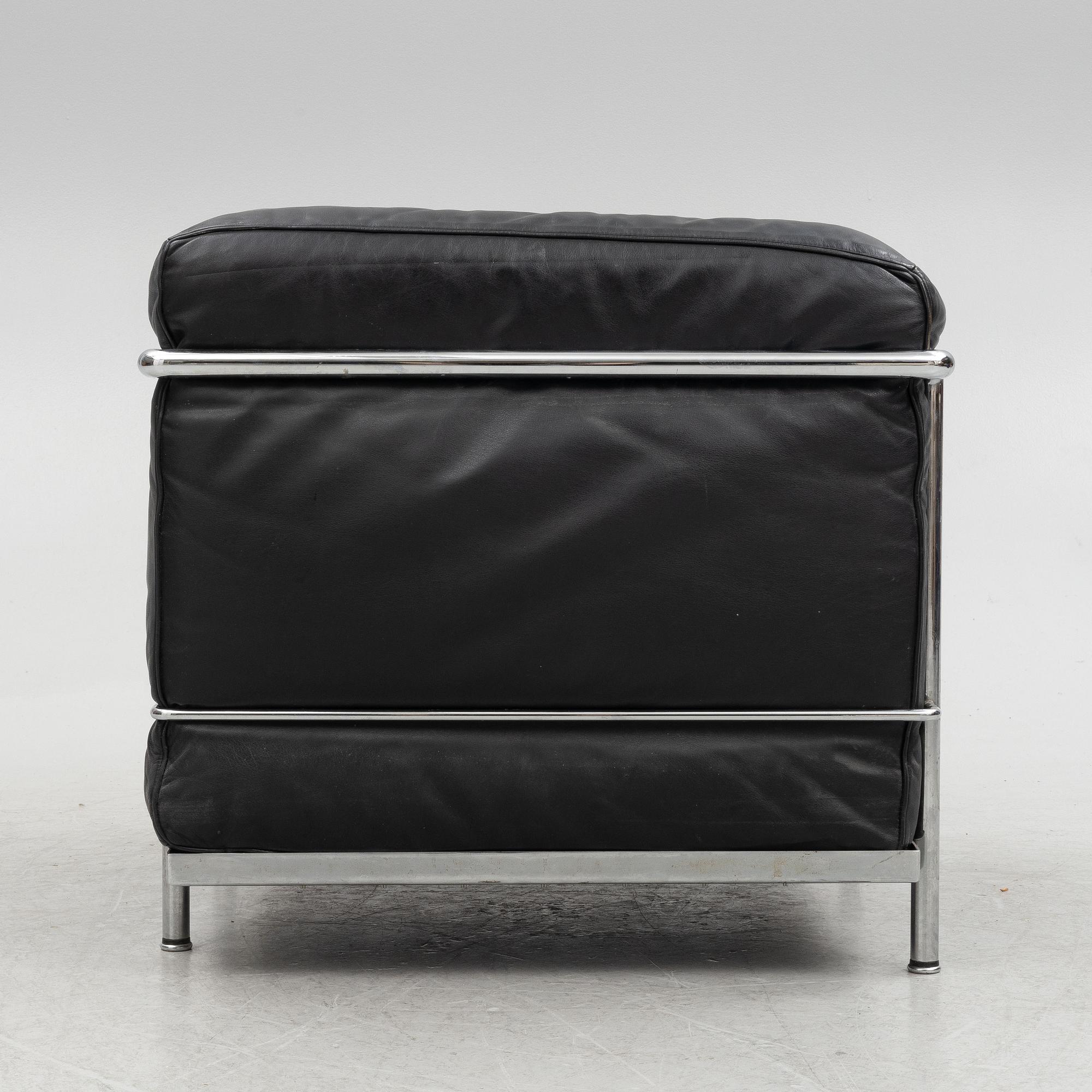 Le Corbusier, lounge chair, Cassina, 'LC2', Cassina.
