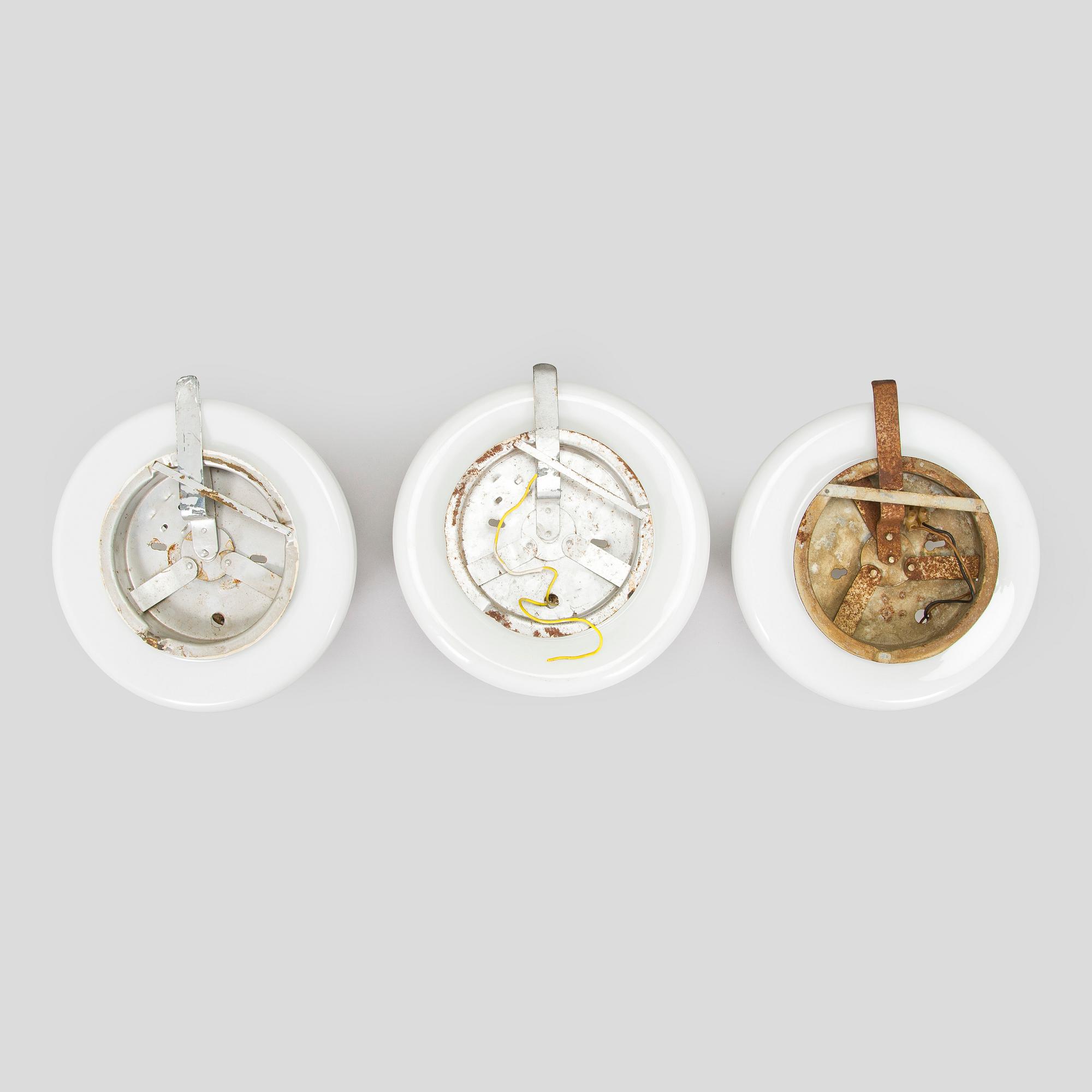 Paavo Tynell, a set of three mid-20th century ceiling lamps, 3, model 80113 (80112-25), Idman.