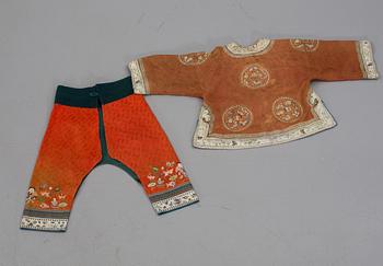 2 pcs of clothes, for children, China, early 20th century,