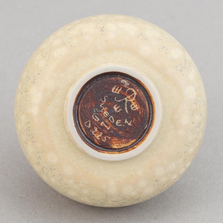 Gunnar Nylund, a set of six stoneware bowls, two miniature vases and a vase for Rörstrand.