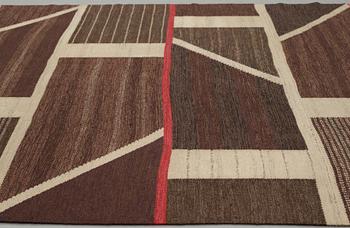 Marianne Richter, MATTO, "Korsvirke, Plommon med rött", flat weave, ca 240,5 x 167 cm, signed AB MMF MR.