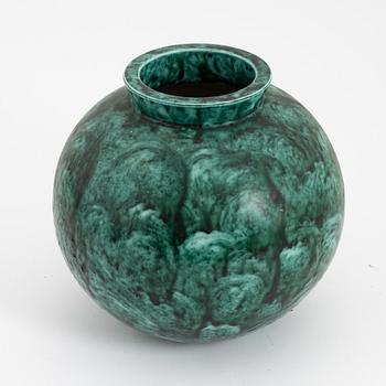 Wilhelm Kåge, an 'Argenta' stoneware vase, Gustavsberg.