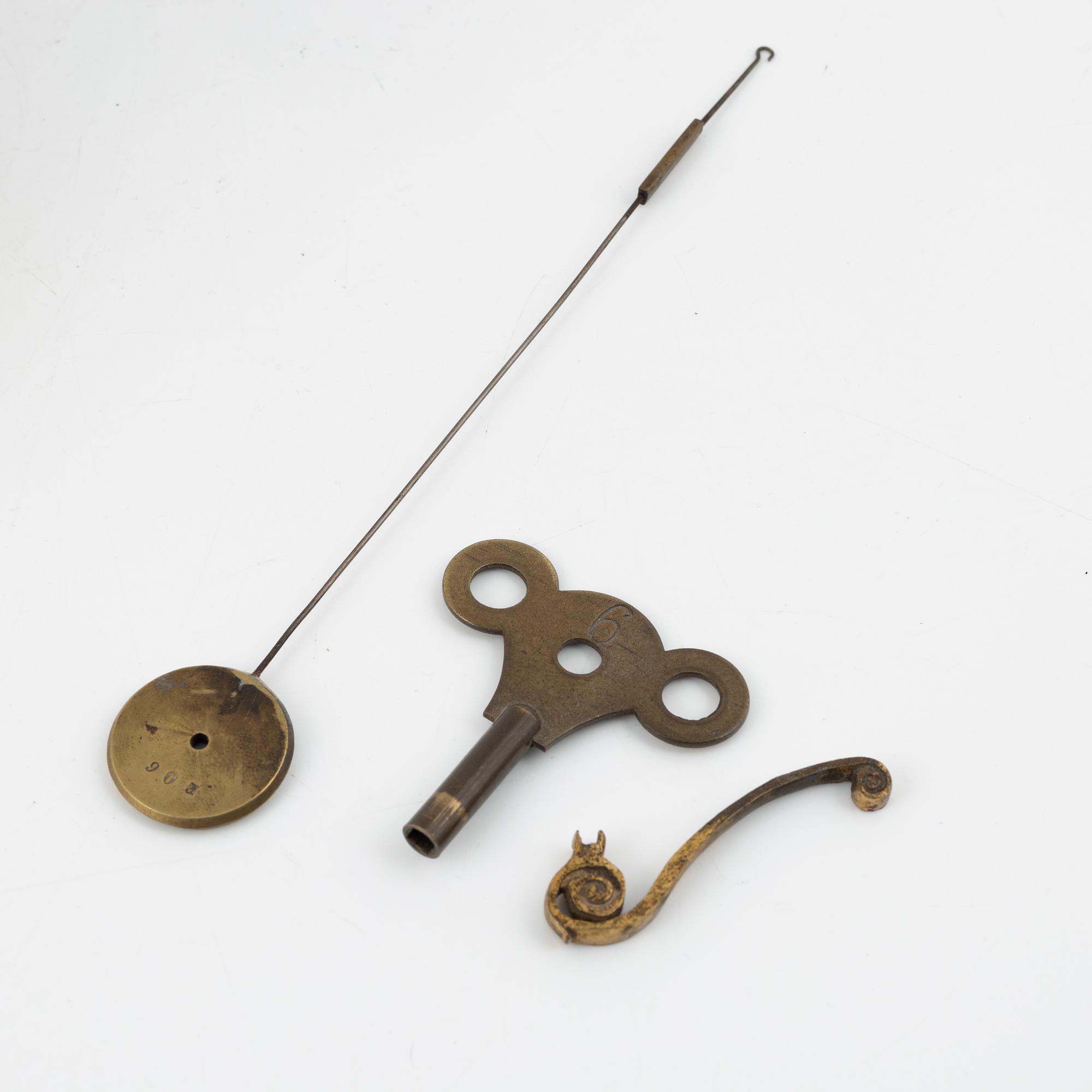 Bordspendyl, Empire, 1800-talets första hälft.