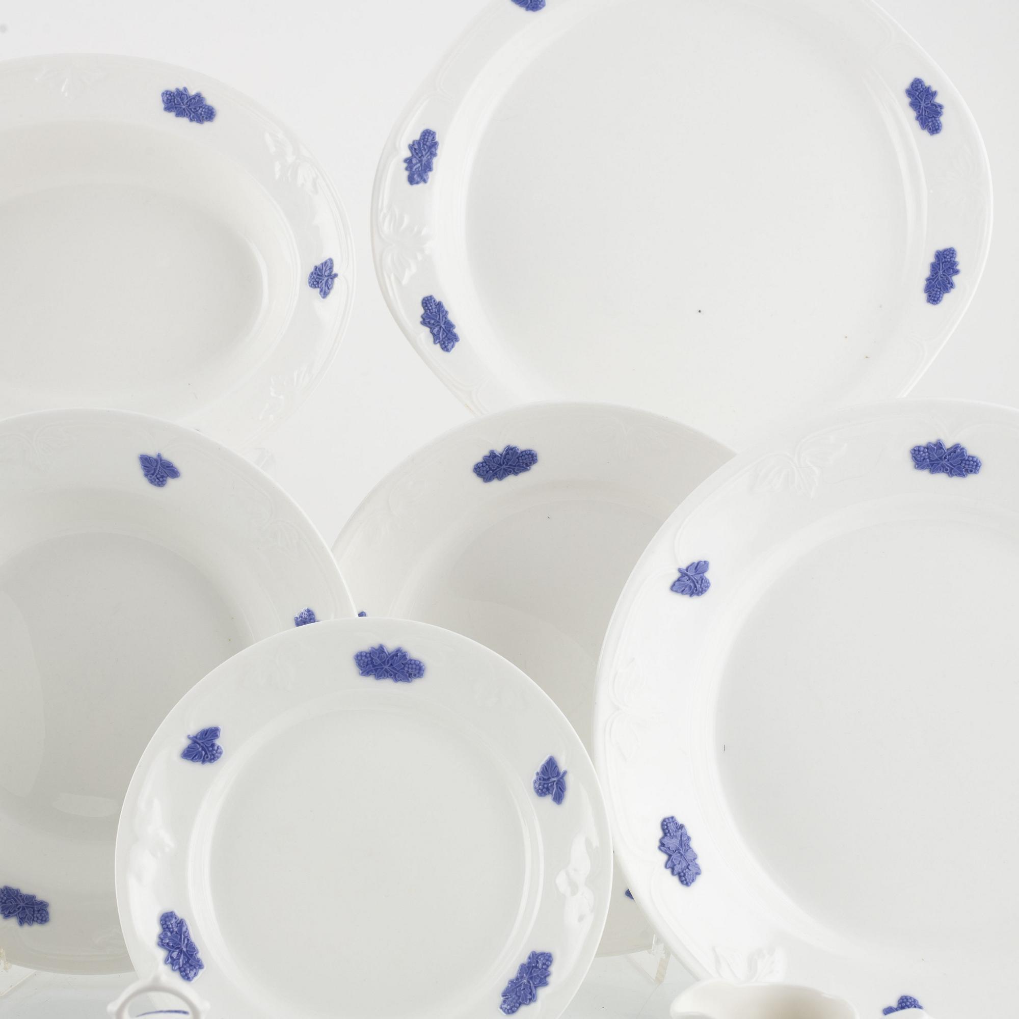 Tableware, Blue Flower, Gustavsberg, 45 pieces.