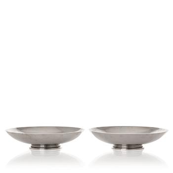 174. Atelier Borgila, a pair of sterling silver bowls, Stockholm 1953.