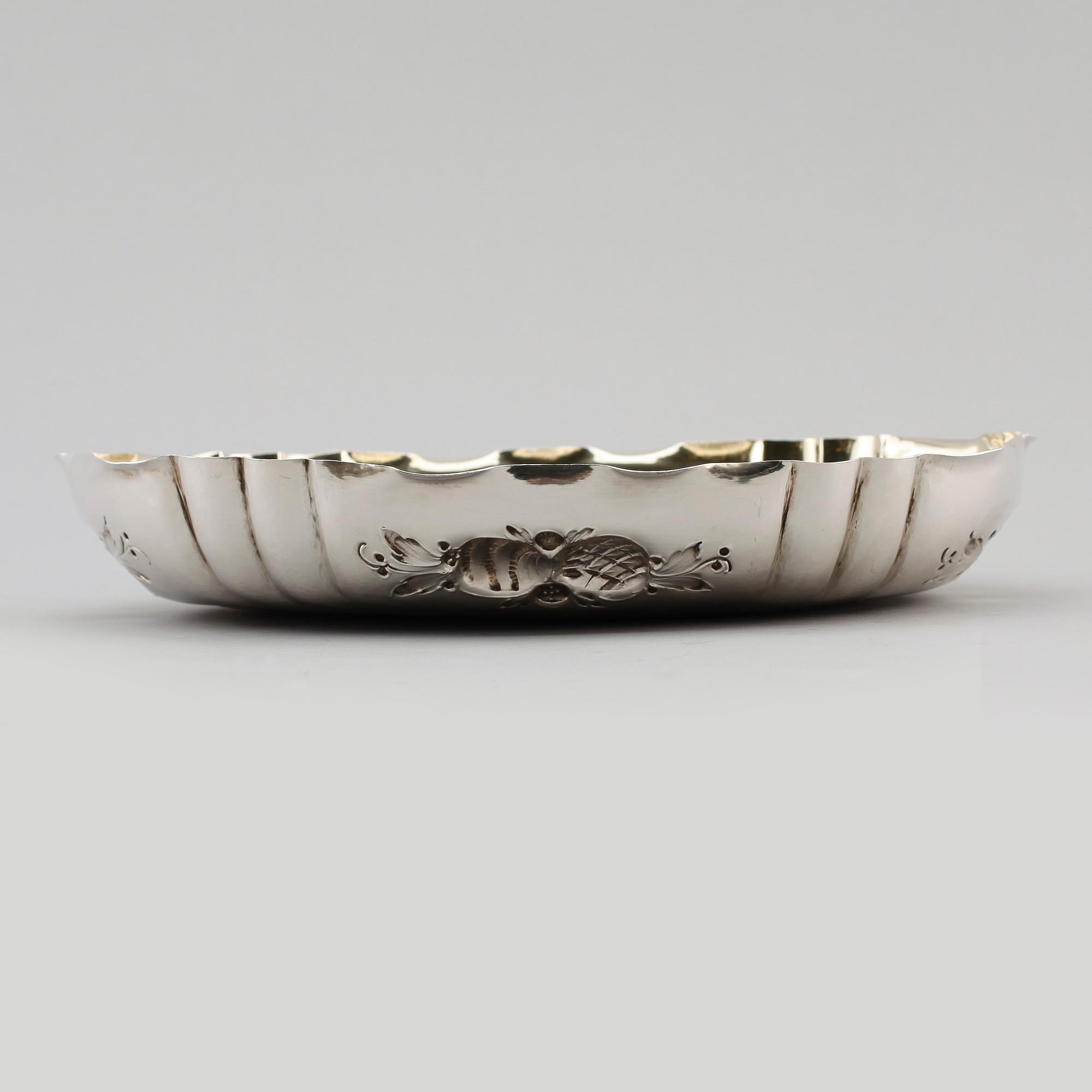 SKÅL, silver (830), svenska importstämplar, 1900-talets första hälft. Vikt ca 341 gram.