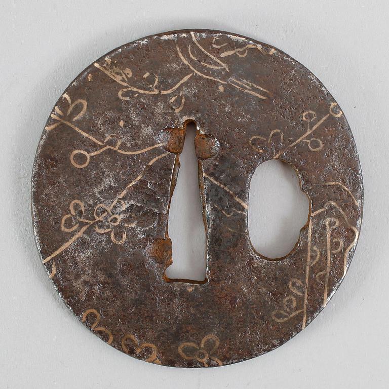 TSUBA, järn, Japan, 1500-/1600-tal.