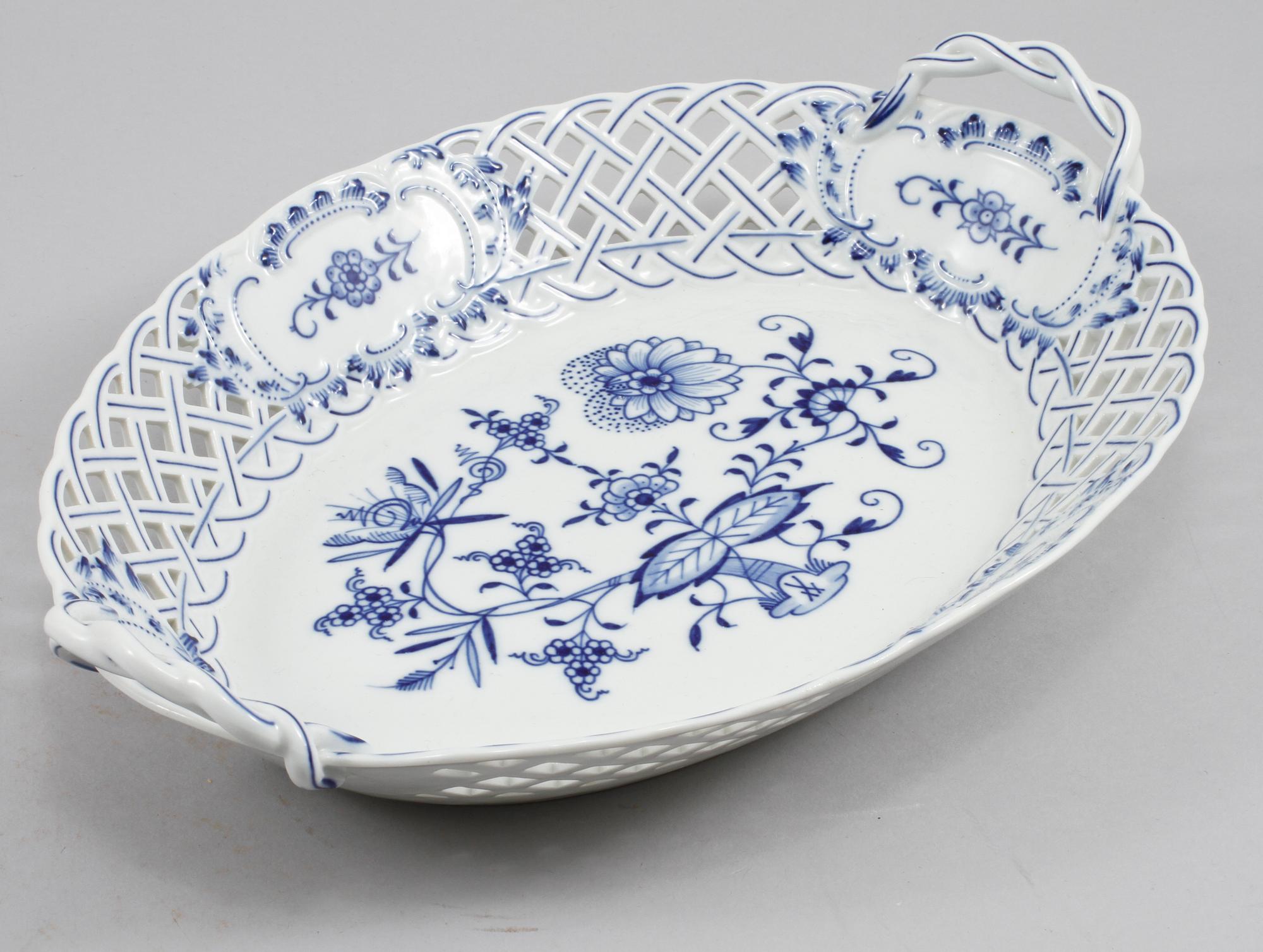 SERVISDELAR, 40 delar, porslin, Meisen, 1900-tal.