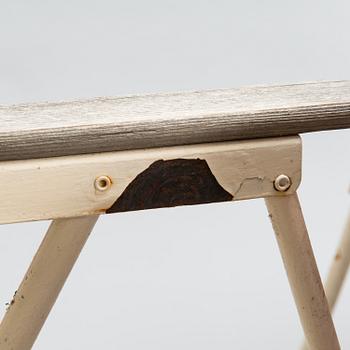 TRÄDGÅRDSMÖBLEMANG, 5 delar. 1960/70-tal.