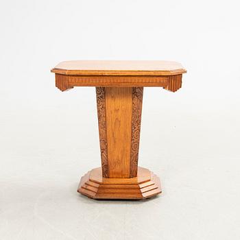 Table, first half of the 20th century.