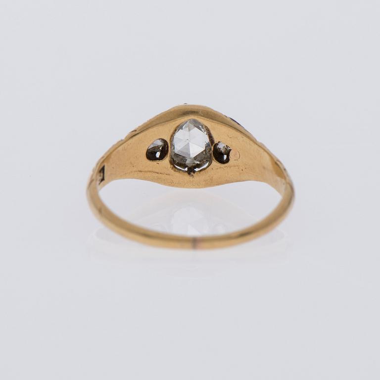 RING, 14K (56) guld, rosenslipade diamanter, emalj.