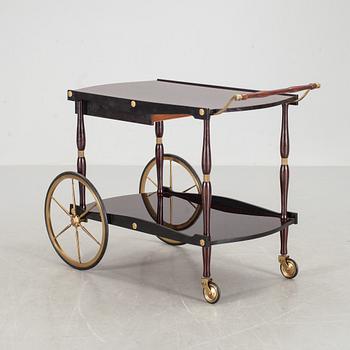 SERVERINGSVAGN, 1900-talets mitt.