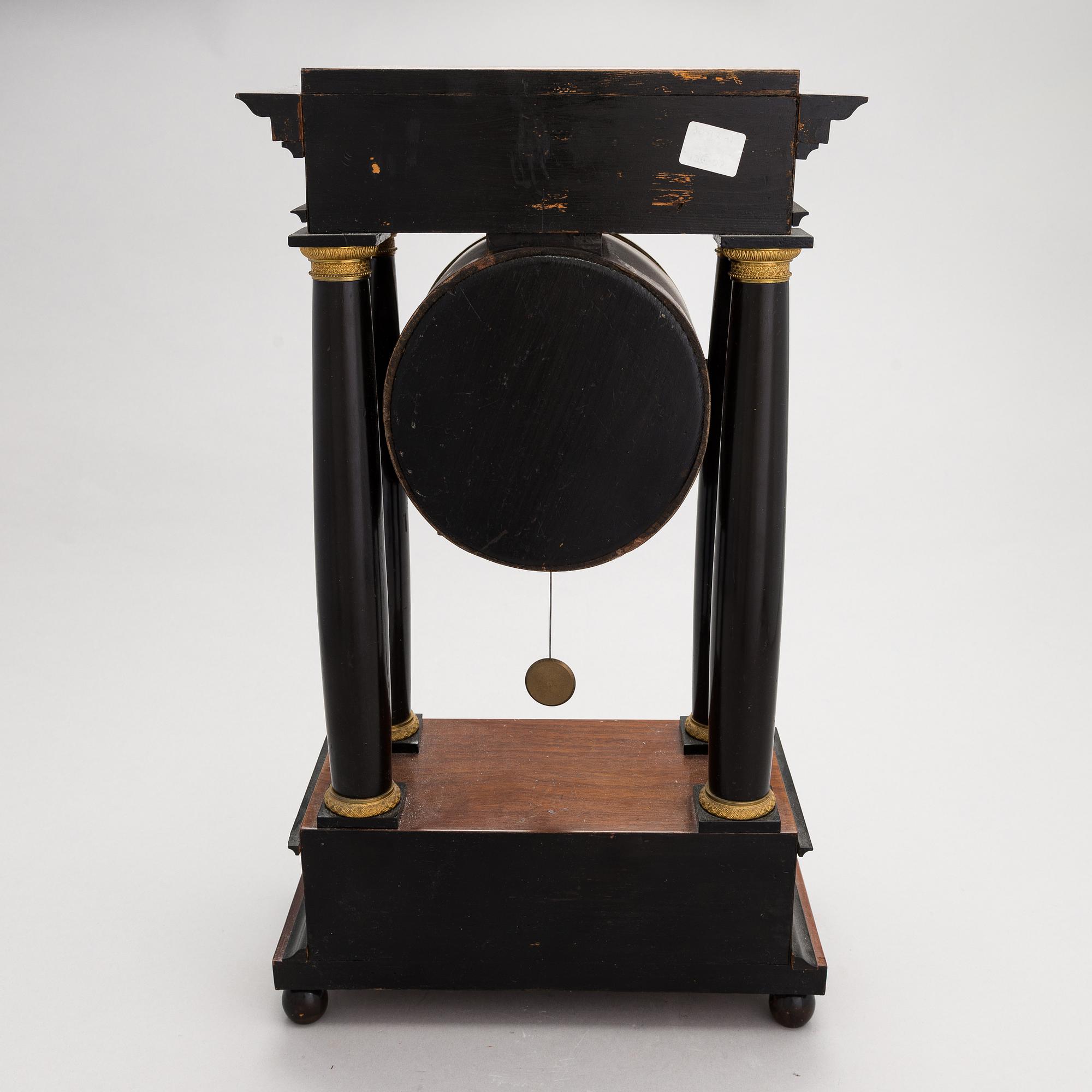 Pöytäkello, Itävalta, 1800-luku.
