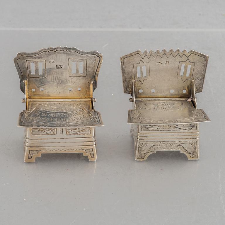 Two Russian silver salt-chairs, Moscow 1880-1885.